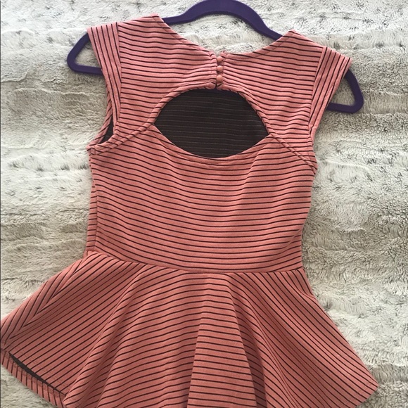 Striped peplum top - Picture 2 of 2